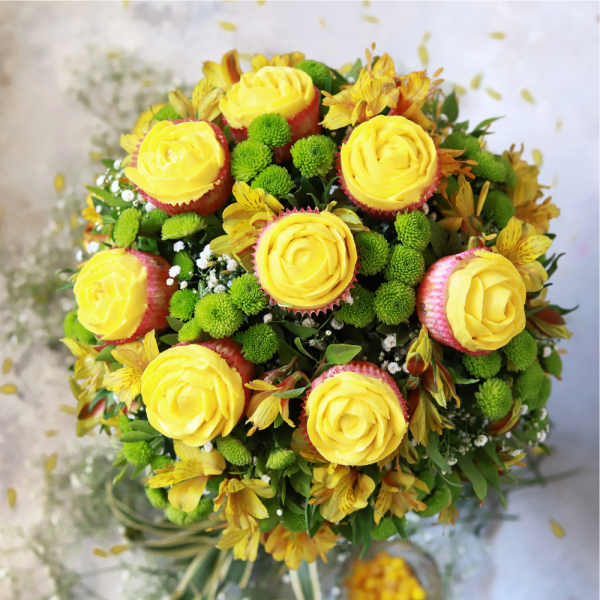 Cupcake-flower-vase