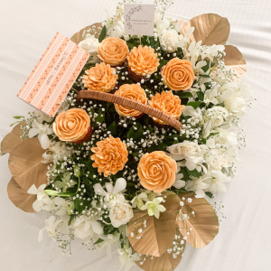 Paradise Garden- Baked-bouquet-cupcake-basket