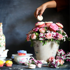 Vintage Vase- Flower-cupcake-bouquet